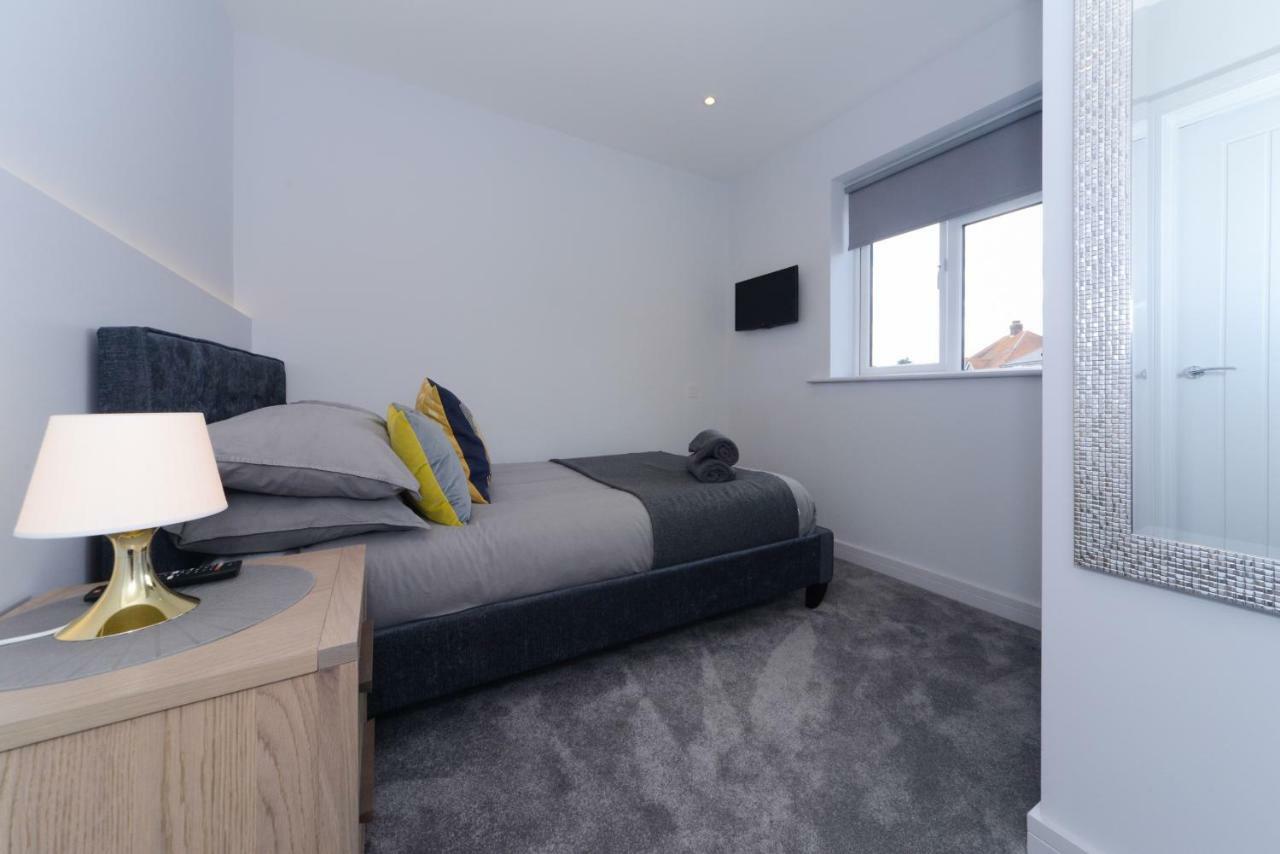 Sandbanks Road Poole Dış mekan fotoğraf